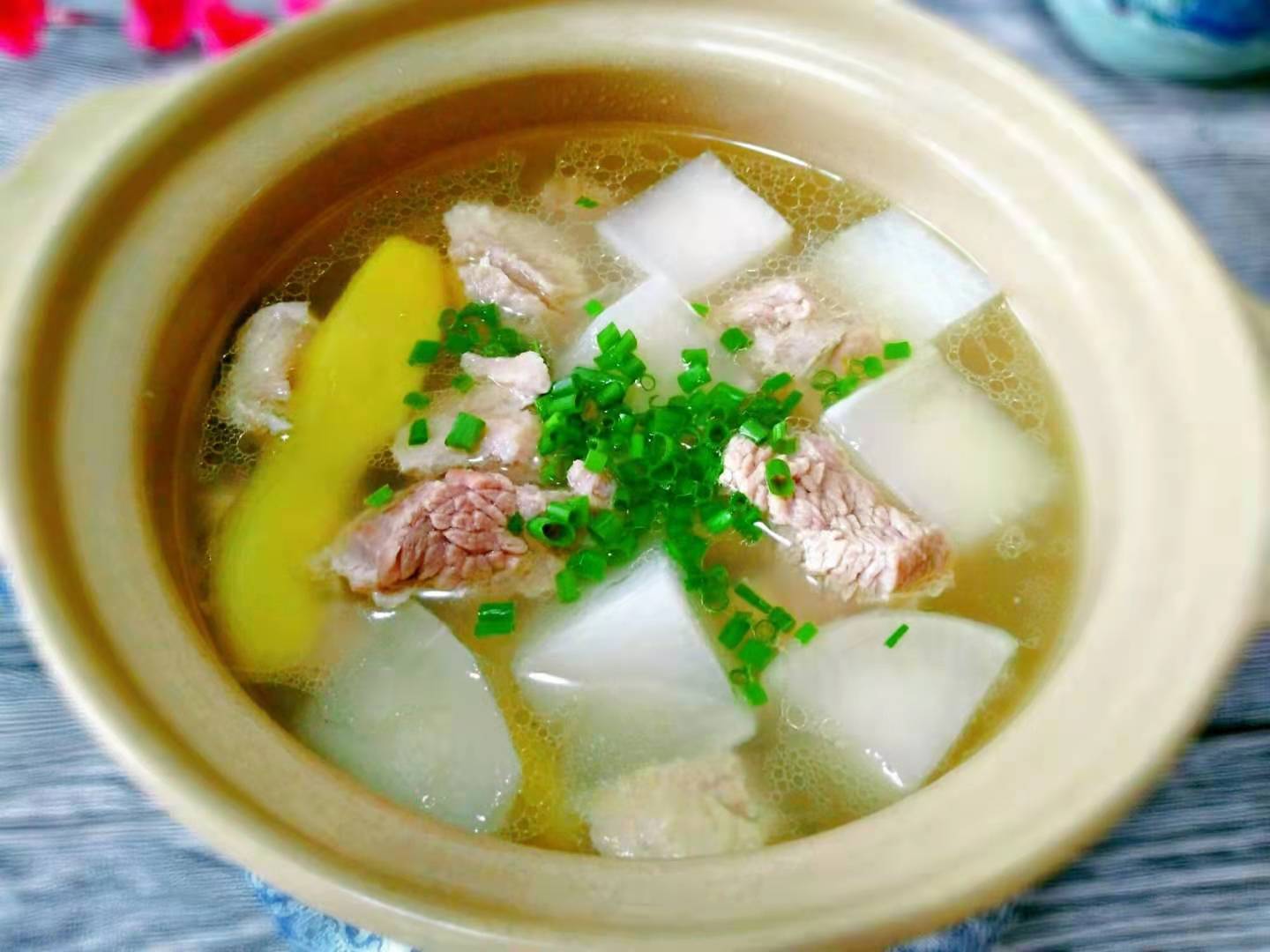 今日入伏,牢记:多吃“1苦2肉3菜”,顺应季节调整,三伏少受苦