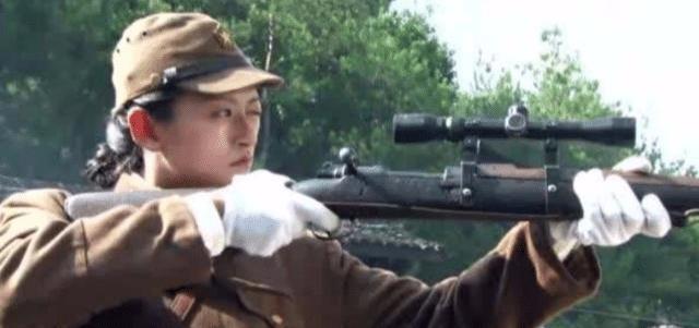 一点钟方向指的是哪一个方向(三点钟方向是哪个方向)