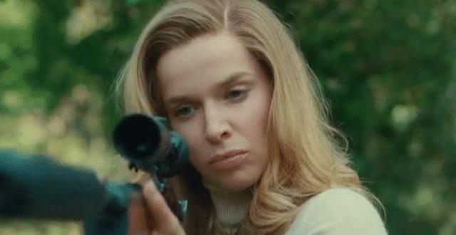 一点钟方向指的是哪一个方向(三点钟方向是哪个方向)