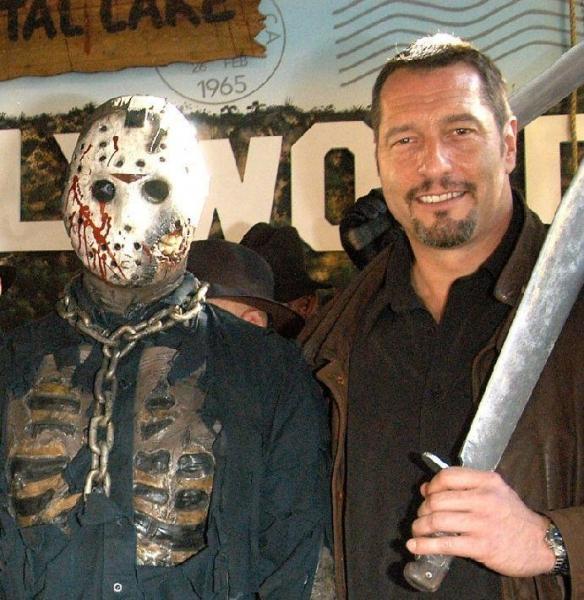 贞子是谁扮演的(山村贞子是谁扮演的)