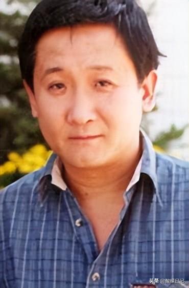 63岁梁天:42岁接连丧亲,替哥还债,对“女神”宋丹丹很愧疚