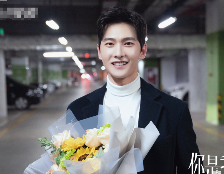 杨洋热巴互送杀青礼物(杨洋表白热巴)