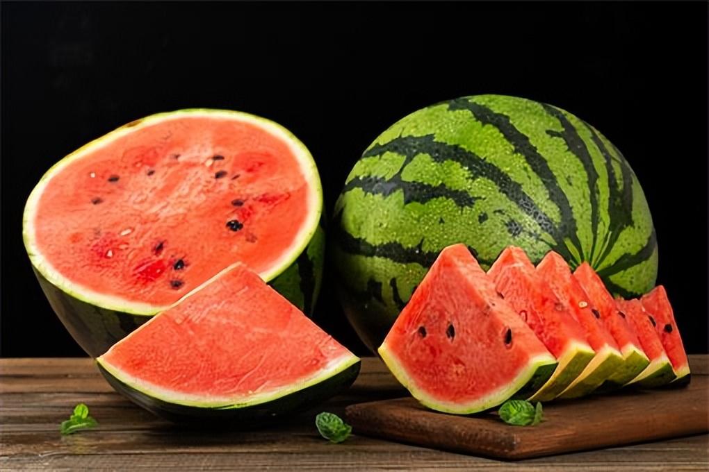 三伏天,少吃“寒瓜”,多吃4种“凉瓜”,清凉解暑,热天正当吃